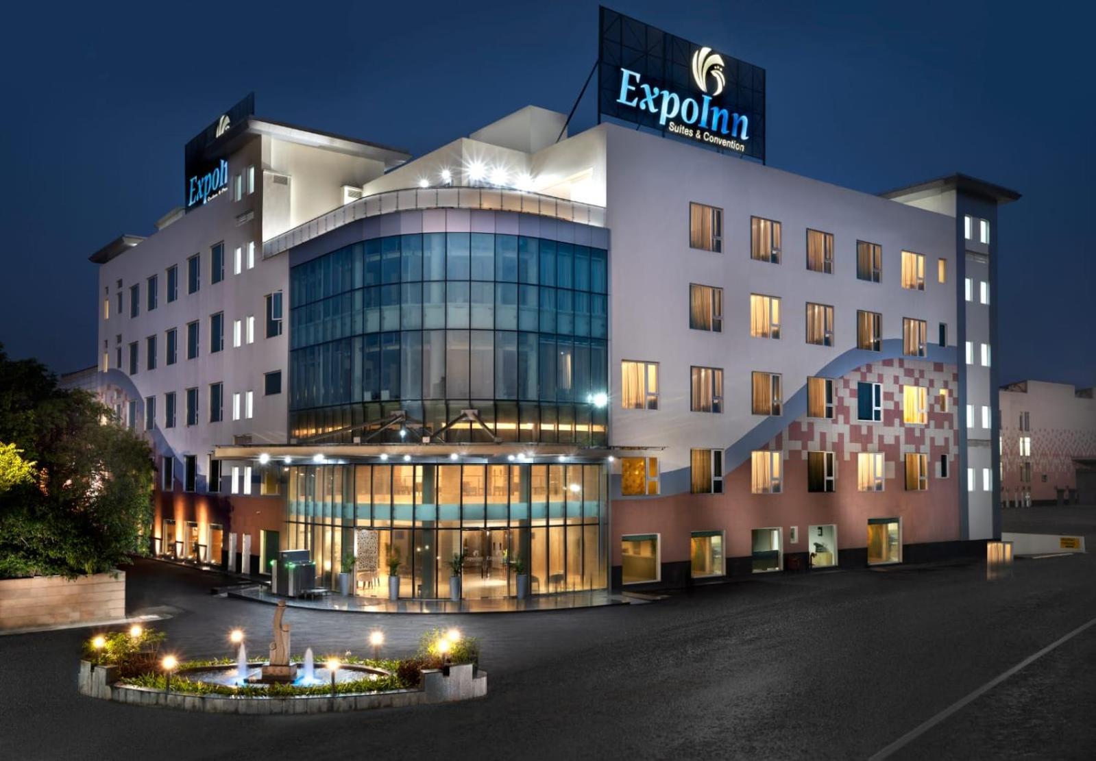 Expoinn Suites And Convention Greater Noida Bagian luar foto