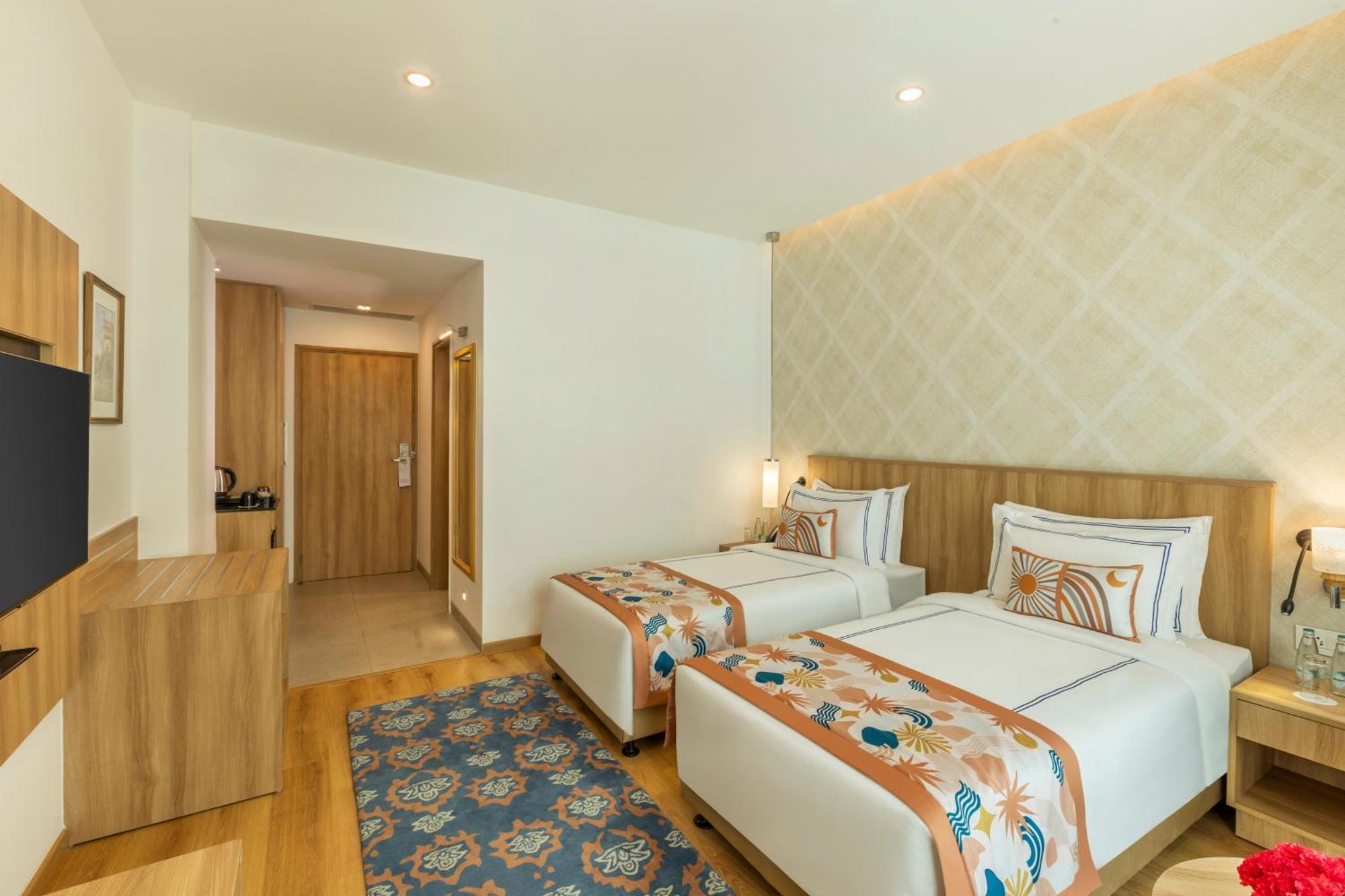 Expoinn Suites And Convention Greater Noida Bagian luar foto